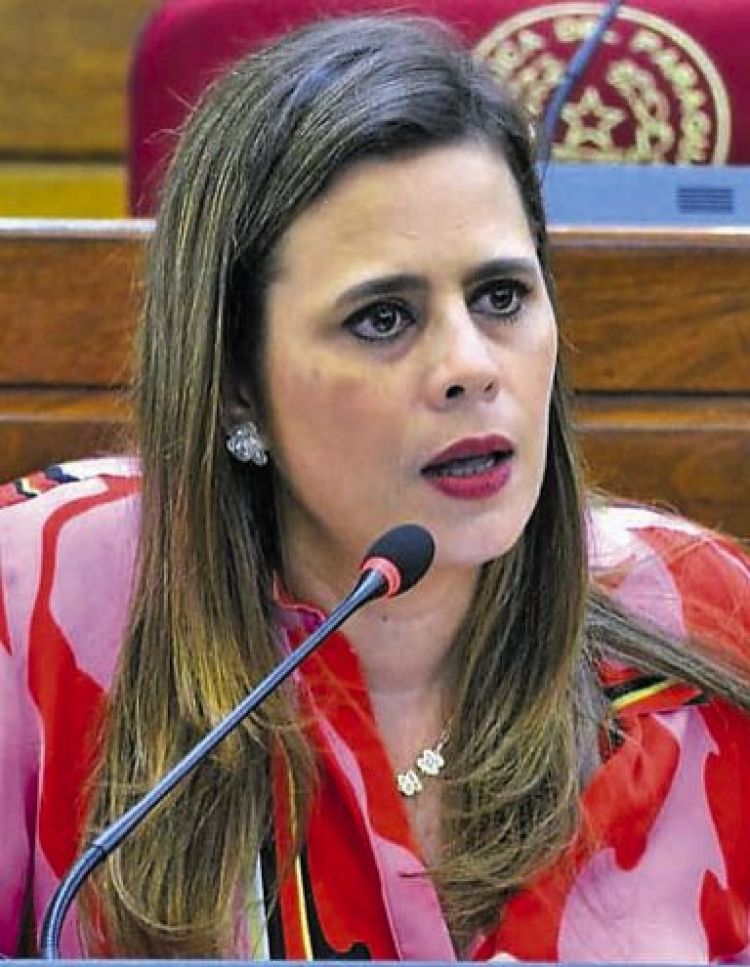 Ley de Medidas Sanitarias del Ejecutivo es para consolidar un régimen autoritario, afirma Kattya