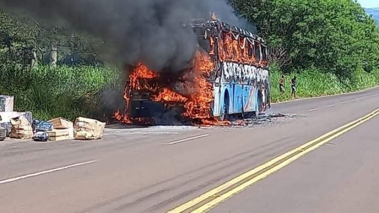 Arde en llamas colectivo de TTL
