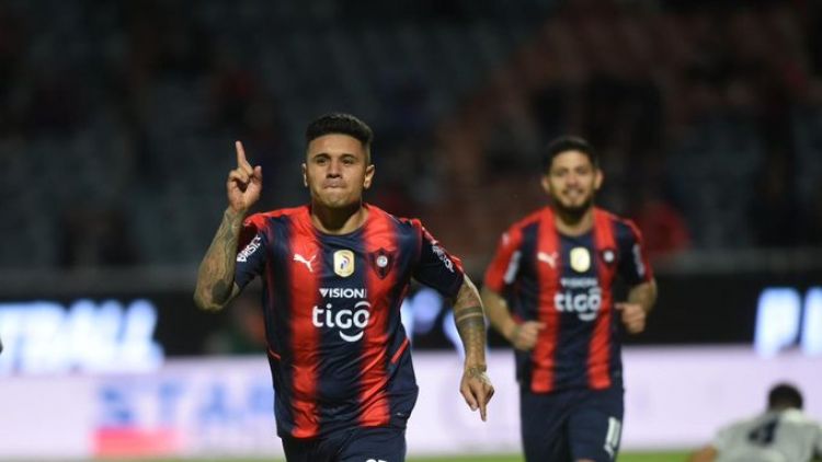 Cerro Porteño gana y se adueña de la punta