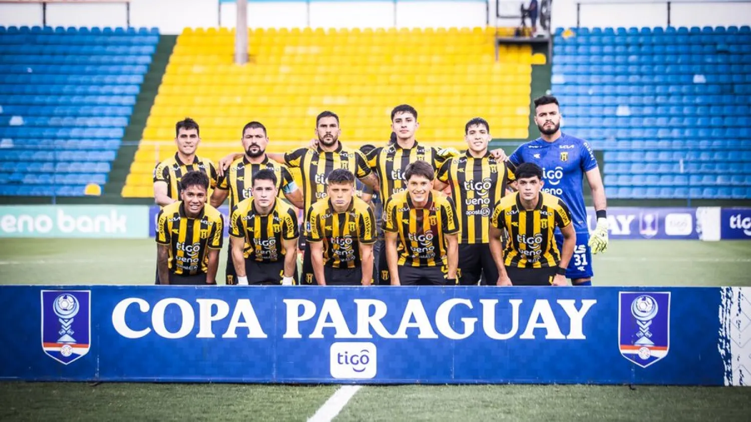 Víctor Bernay prueba el posible equipo base