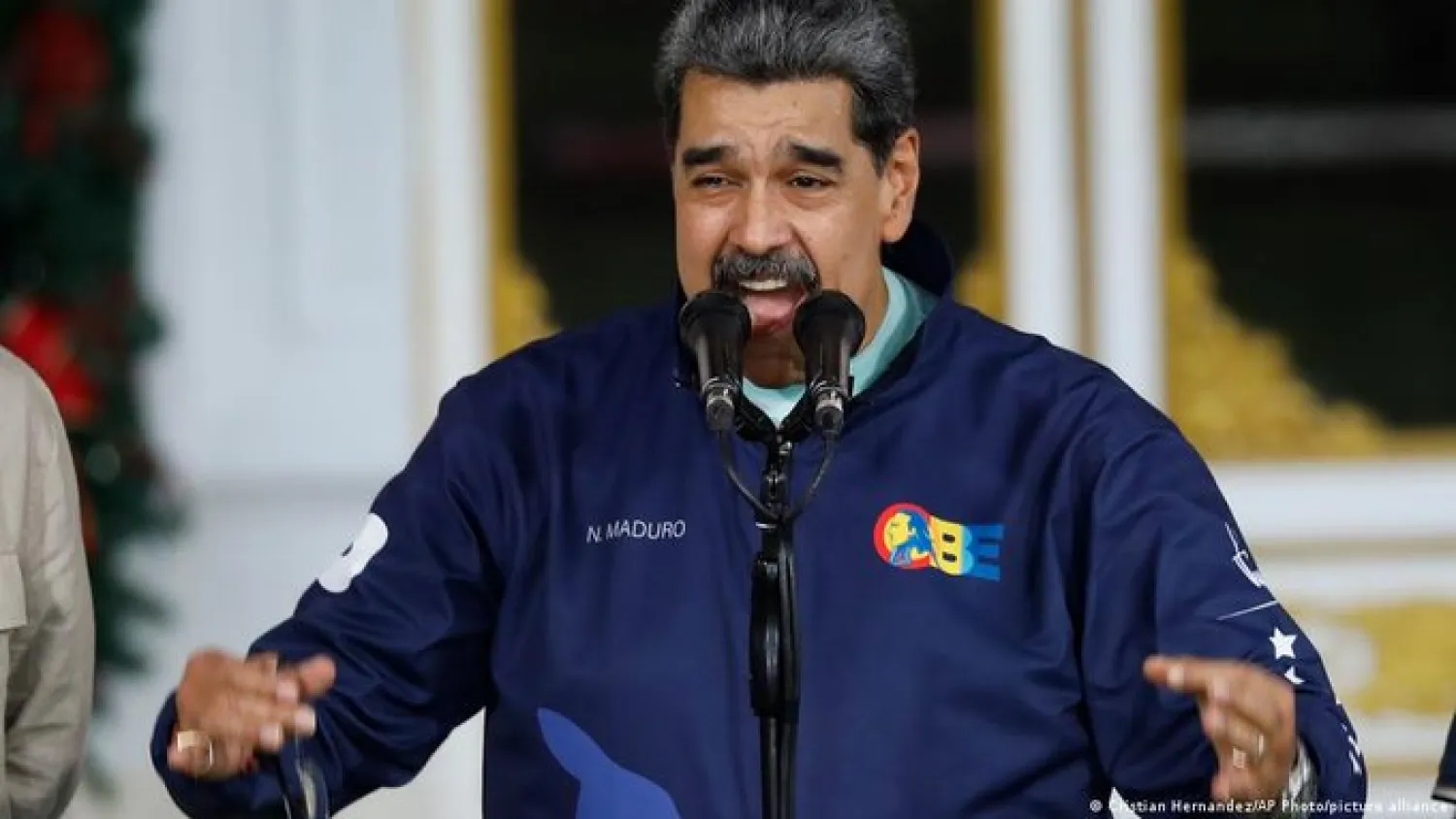Maduro confirma plática en tono de respeto con Trump