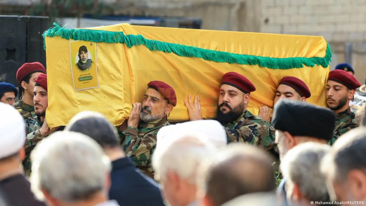 Hezbolá despide en Beirut a su abatido líder militar