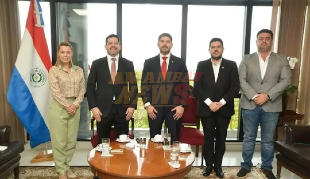 Nenecho dilapidó caja chica en plena campaña electoral