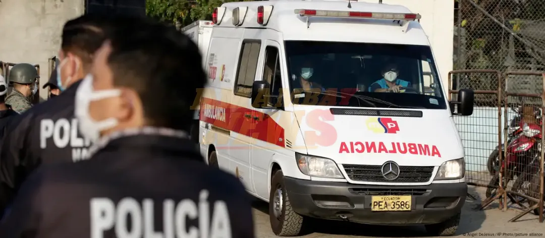 Accidente de autobús en Ecuador deja al menos 16 muertos