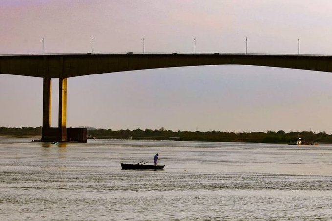 Río Paraguay reporta aumento de sus aguas