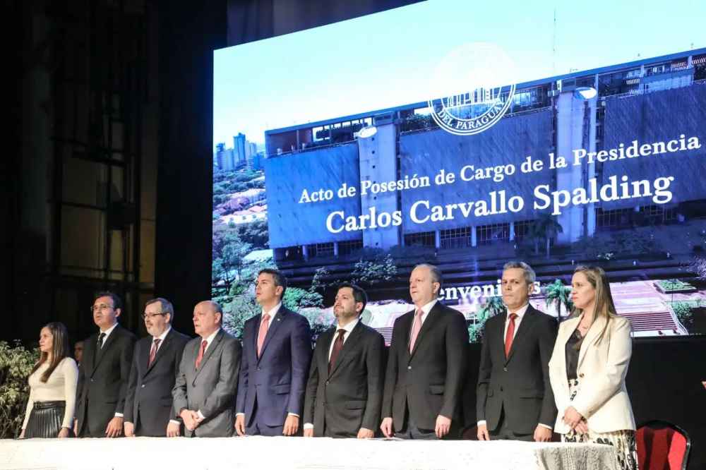 Carlos Carvallo asume en el BCP y adelanta sus objetivos
