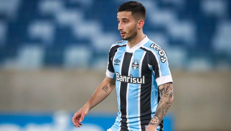 Villasanti debutó como titular y Gremio consigue un triunfo clave