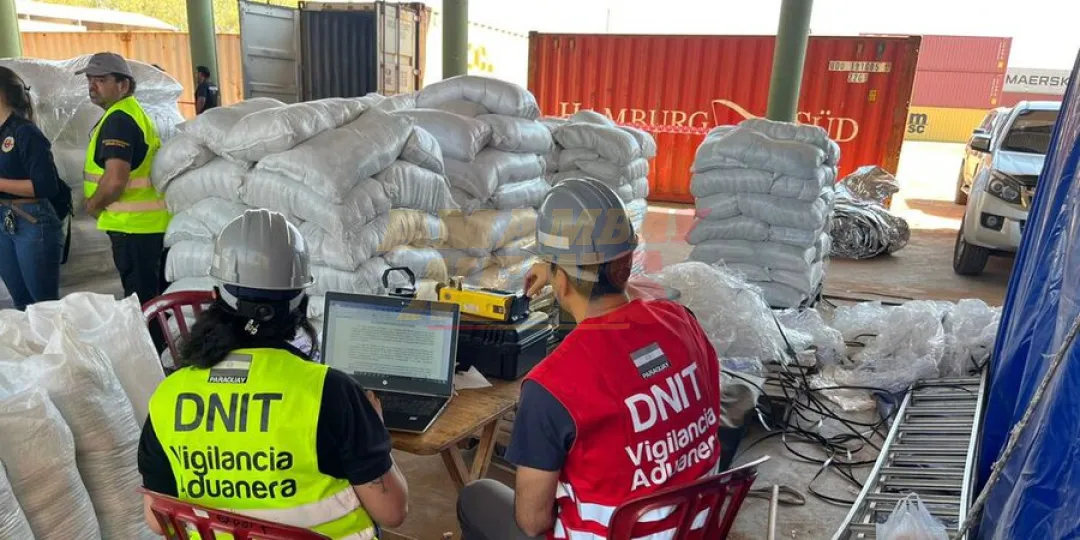 Incautan cargamento de cocaína oculta en puerto de Villeta