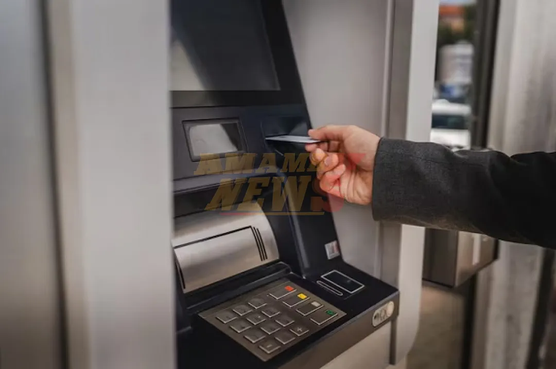 Salarios públicos absorben casi 60% de los ingresos tributarios