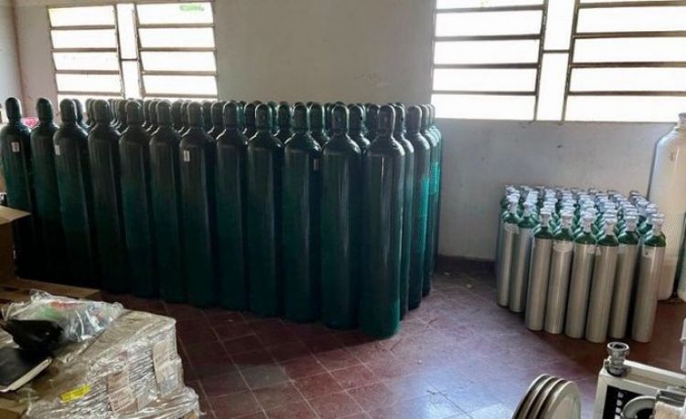 Salud promete abastecer oxígeno pese a que demanda se ha quintuplicado