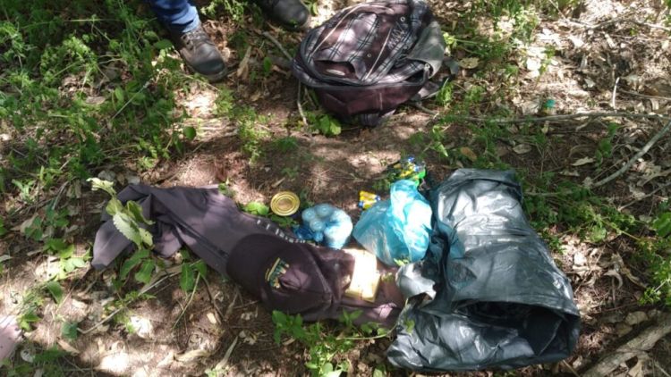 Hallan campamento y proyectiles en las cercanías de la pista aérea en Itapucumí