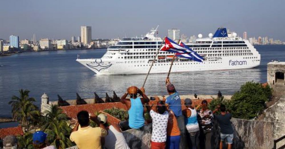 EE.UU. prohíbe los viajes en crucero a Cuba