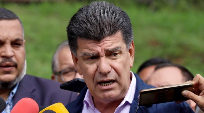 Efraín Alegre propone nueva elección de Directorio del PLRA antes que renunciar