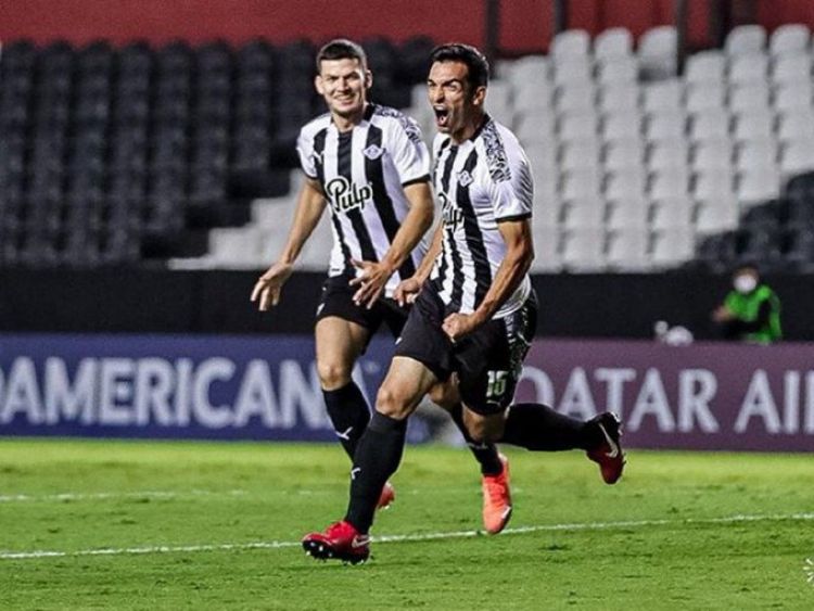 Libertad va por el liderato ante Newell s