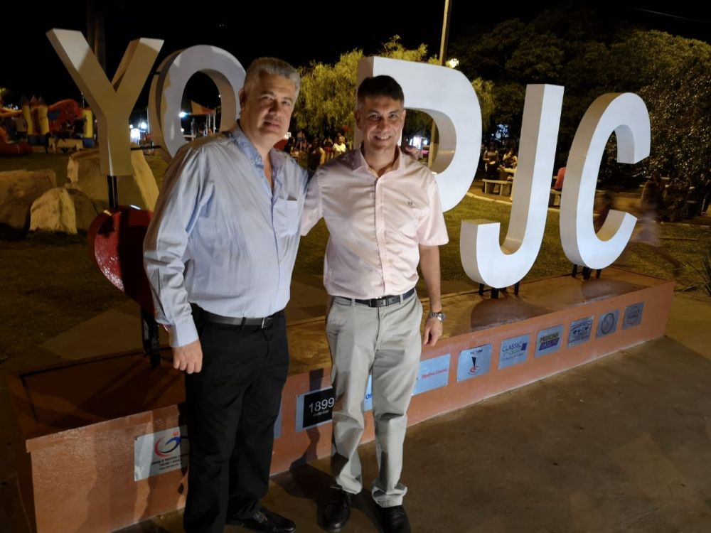 Espléndida serenata por el 120 aniversario de la ciudad de Pedro Juan Caballero