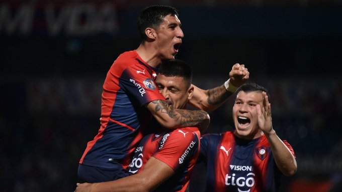 Cerro Porteño: Ganar y esperar una mano del vecino