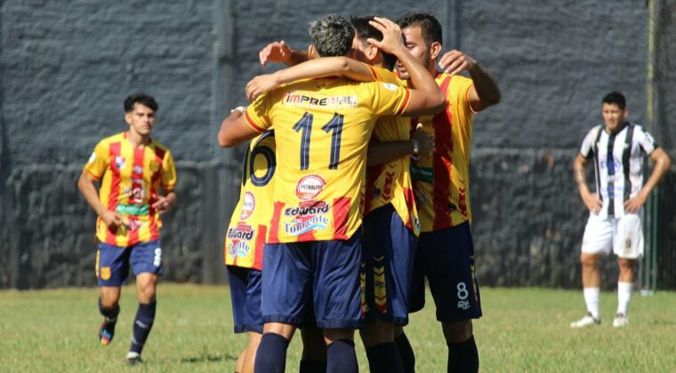 Sport Colombia gana y lidera