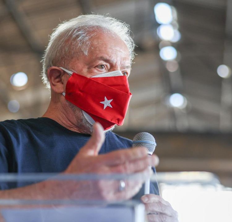 Lula quiere un Estado fuerte para acabar con la miseria en Brasil