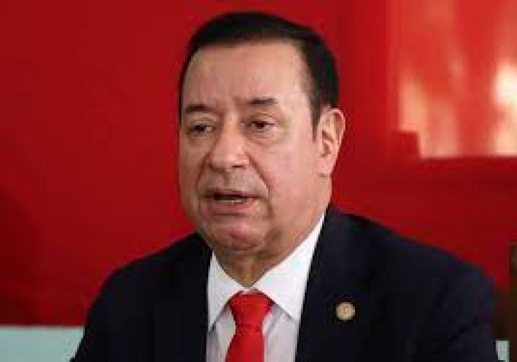 Juicio contra Cuevas en riesgo por falta de definición de la Corte