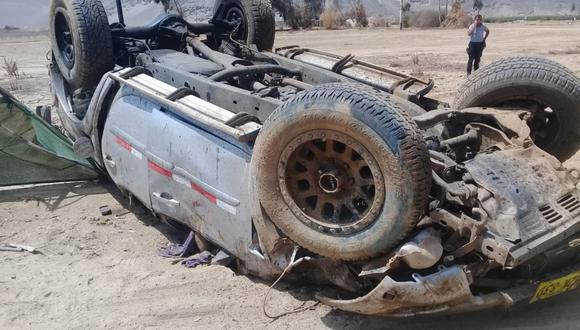 Perú: 6 personas perdieron la vida tras caída de una camioneta a un profundo abismo