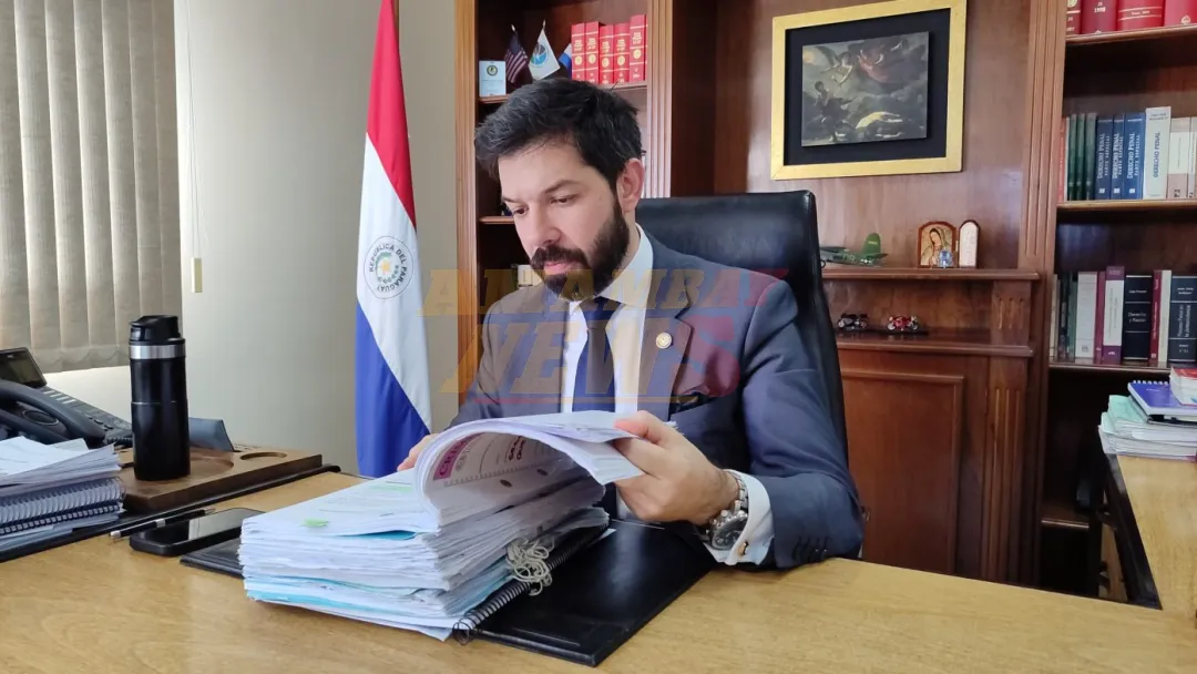 Caso pagarés: juzgado rechaza nulidad de imputación contra actuaria Gloria Martínez