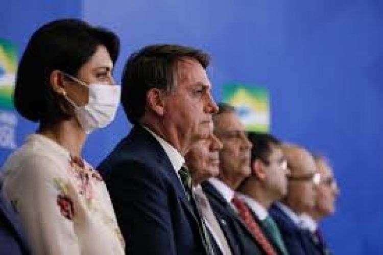Brasil tiene 2.842 muertes por Covid en 24 horas