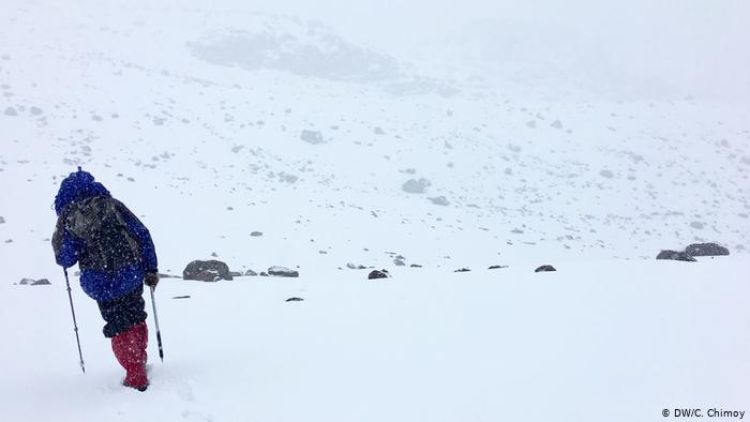 Avalancha sorprende a montañistas en Ecuador: cuatro muertos