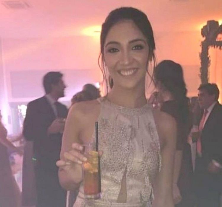 Madre de joven intoxicada con flúor afirmó que odontóloga se responsabilizó de la muerte de su hija