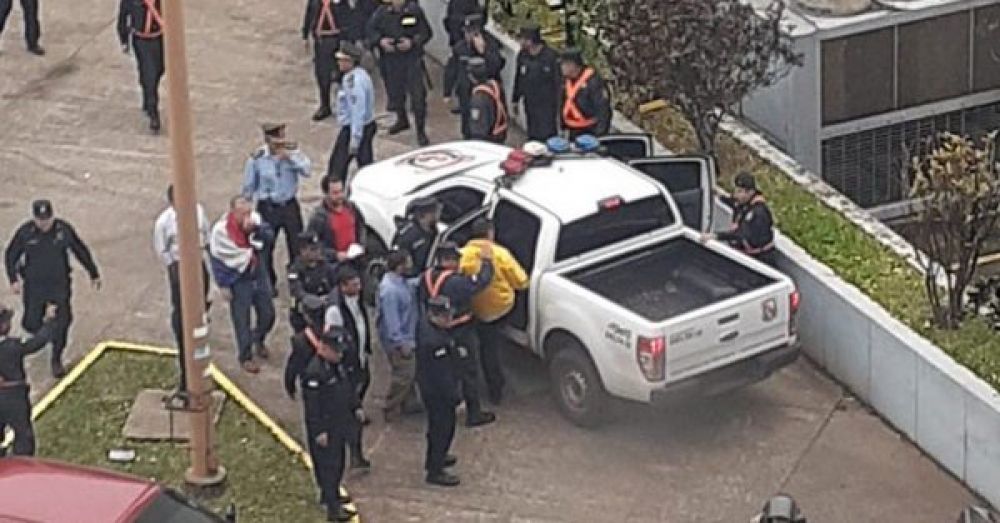 Arístides Morales y otros seis líderes taxistas, detenidos