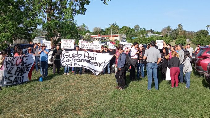 “Canje” de terrenos en Lambaré desata disputa entre intendente y pobladores