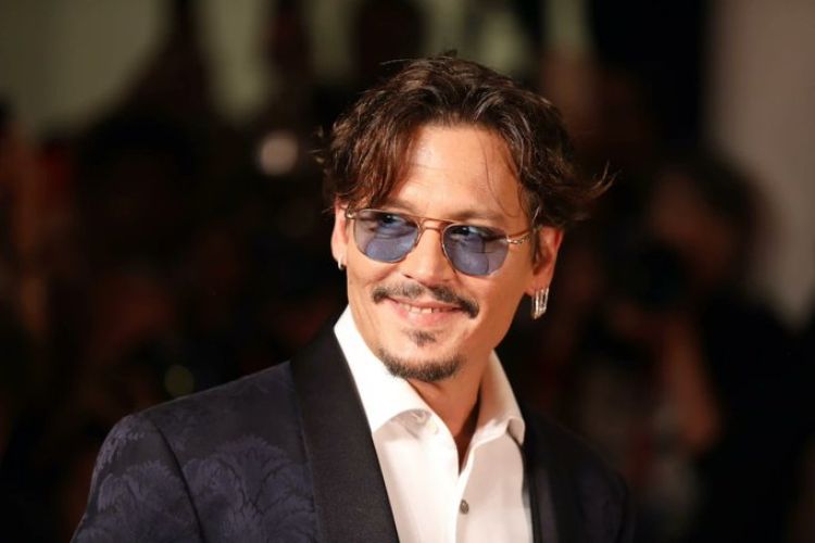 Johnny Depp dirigirá su primera película en 25 años y Al Pacino lo producirá