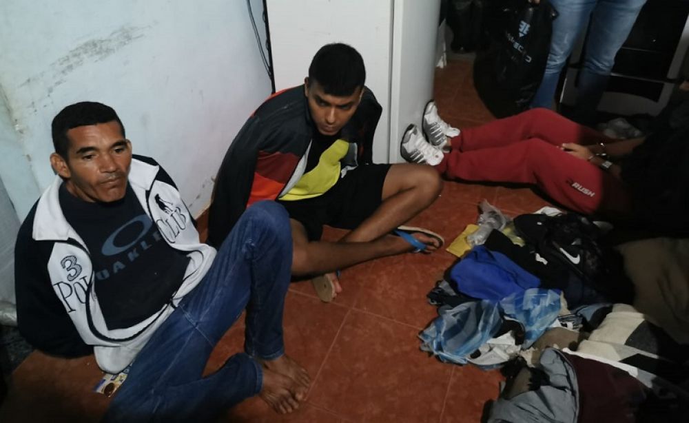 Allanamientos, detenciones e incautación de armas en el caso Leo Veras
