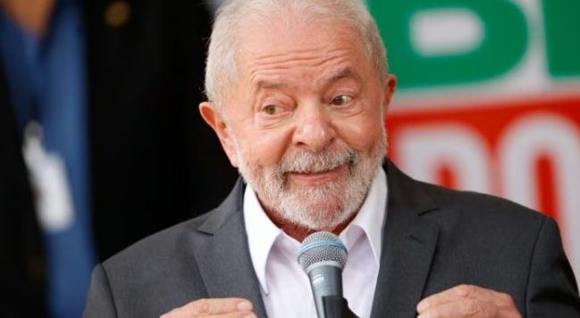 Lula llama a la movilización contra la extradición de Assange