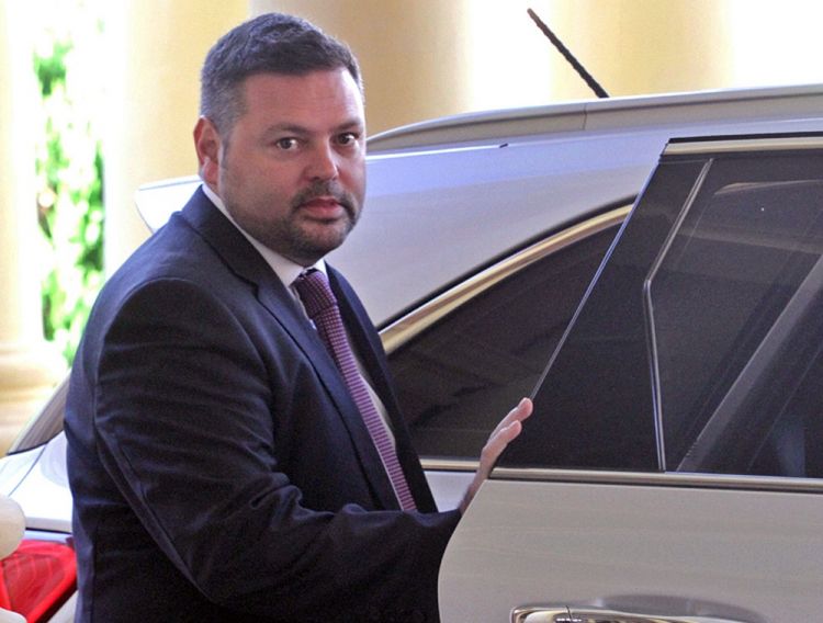 Nueva "transa" que involucra al procurador Coscia no es extraa, debido a sus oscuros antecedentes