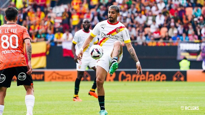 El Lens aplaza la celebración del PSG