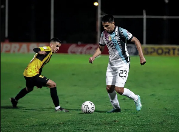 Libertad vs Guaraní, un duelo clave en el Clausura