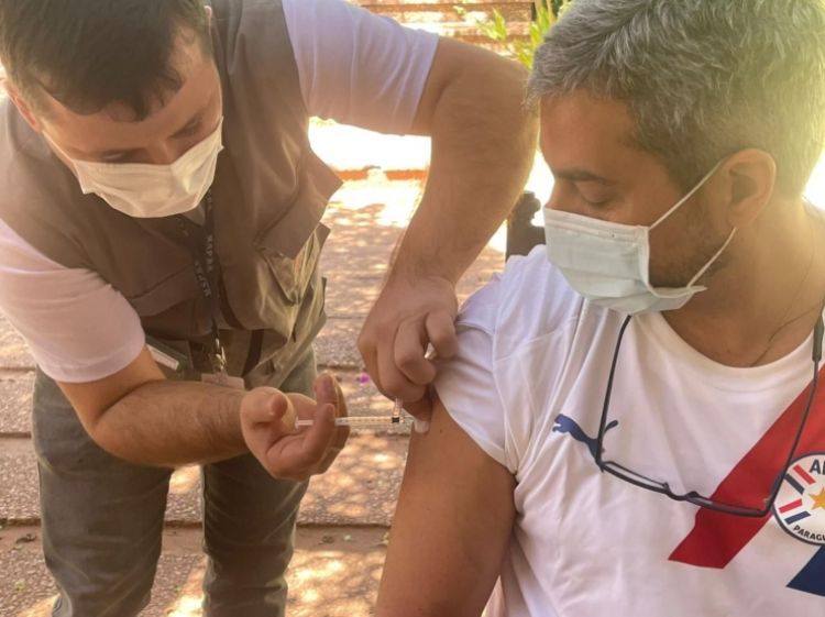Marito celebra que más de 51 mil personas se vacunaron hoy contra el COVID