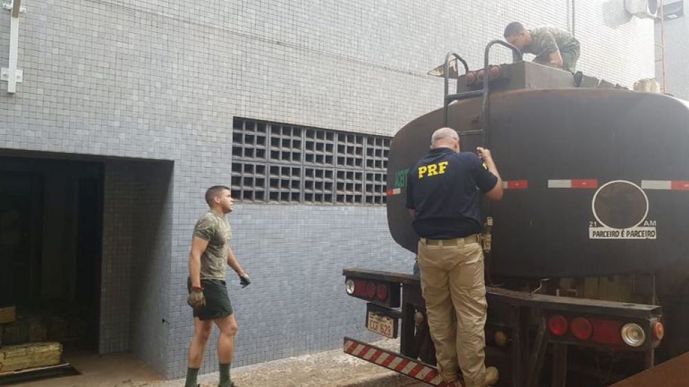 Paraguayos detenidos con droga en Brasil