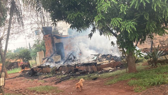 Tras ataque de celos, hombre quemó la casa de su ex pareja