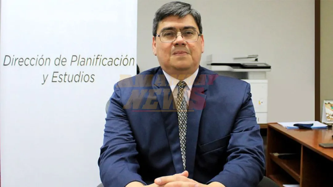 25 camiones con carga de la ANDE varados por no pagar el despacho