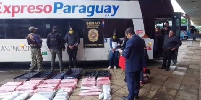 Caen dos paraguayos que iban a San Pablo con tres maletas cargadas de drogas