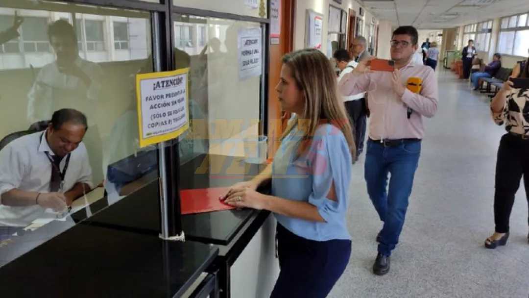 “Hay un pacto”, dice Kattya tras quinto urgimiento a la Corte