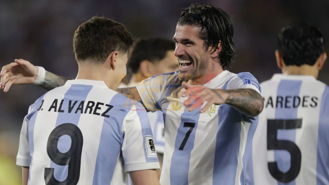 Argentina festeja su clasificación con un goleada histórica ante Brasil
