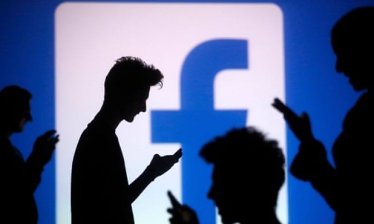 Facebook dice que ayuda a reducir la vacilación sobre las vacunas anticovid