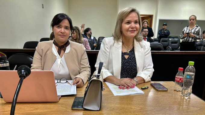 Tildan juicio a médico de IPS como atropello a la libertad de expresión