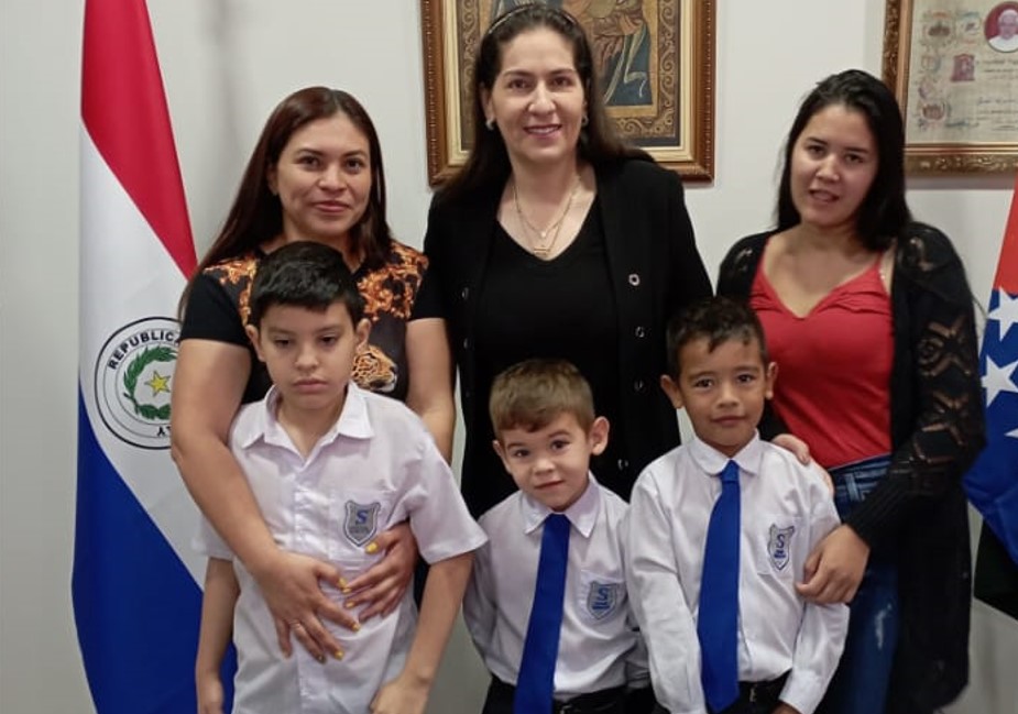 Pequeños alumnos de Sembrador visitaron a la Intendente Carolina Yunis