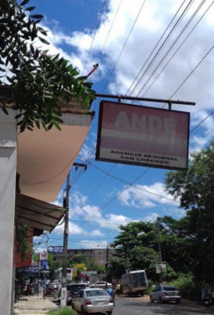 ANDE cierra sus oficinas de San Lorenzo y Caapucú por brotes de Covid