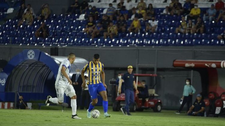 Sportivo Luqueño cambia a Badayco tras la caída con Ameliano