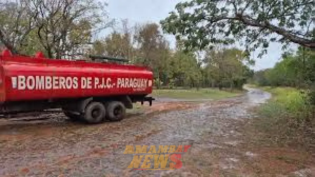 Se incendia el Parque Cerro Corá y bomberos ya no dan abasto