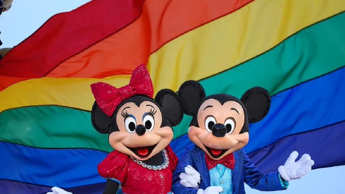 Acaban con el autogobierno de Disney en Florida